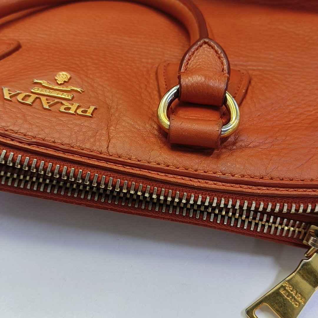 PRADA Tote bag Orange Cowhide Handbag Golden hardware-(SKU)-943907570