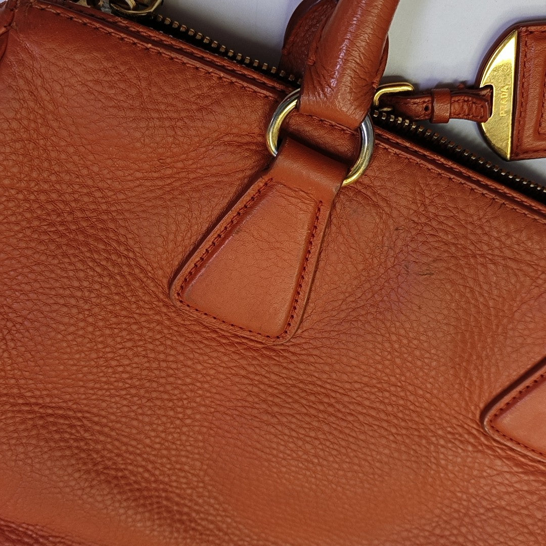 PRADA Tote bag Orange Cowhide Handbag Golden hardware-(SKU)-943907570