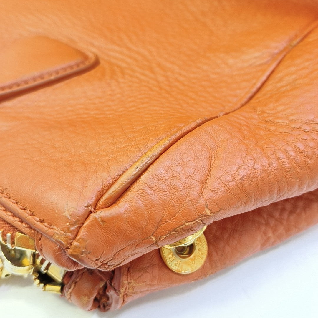 PRADA Tote bag Orange Cowhide Handbag Golden hardware-(SKU)-943907570