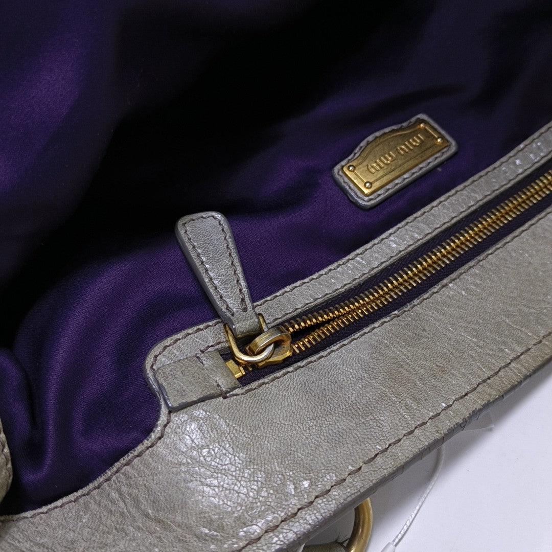 Miu Miu Tote bag Grey Leather Studs Shoulder Bag Silver Hardware-(SKU)-945572531
