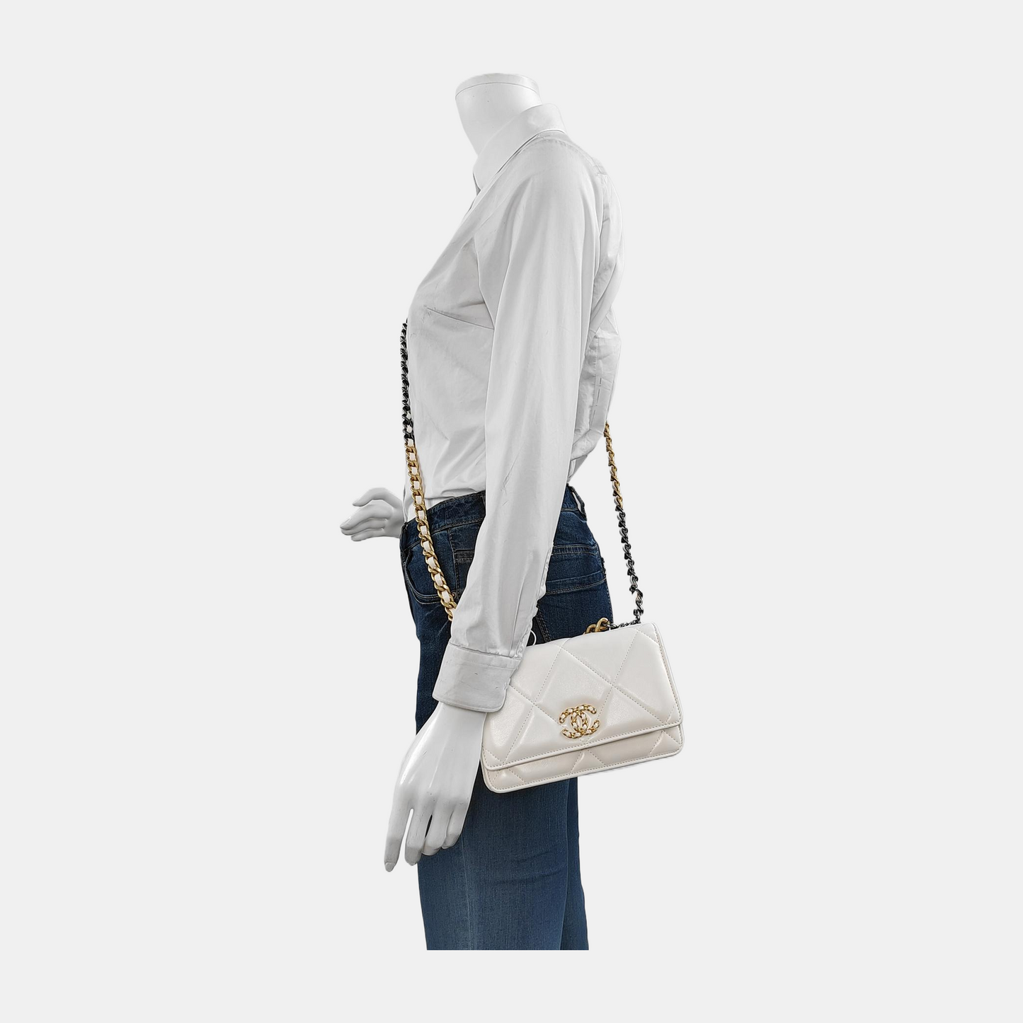 CHANEL CHANEL 19 WOC white leather quilted diamond-stitched shoulder bag handbag crossbody bag gold silver ruthenium hardware 31 carat complete accessories-(SKU)-947833268