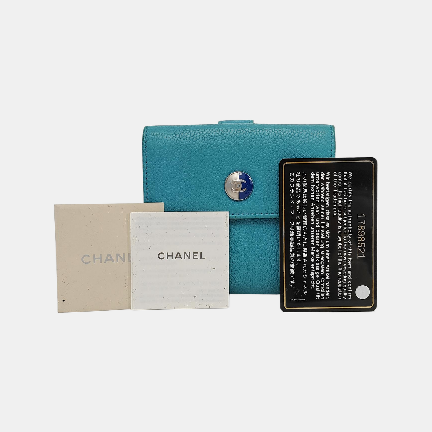 CHANEL Blue pebbled leather wallet Silver Hardware 17nan-(SKU)-947387865
