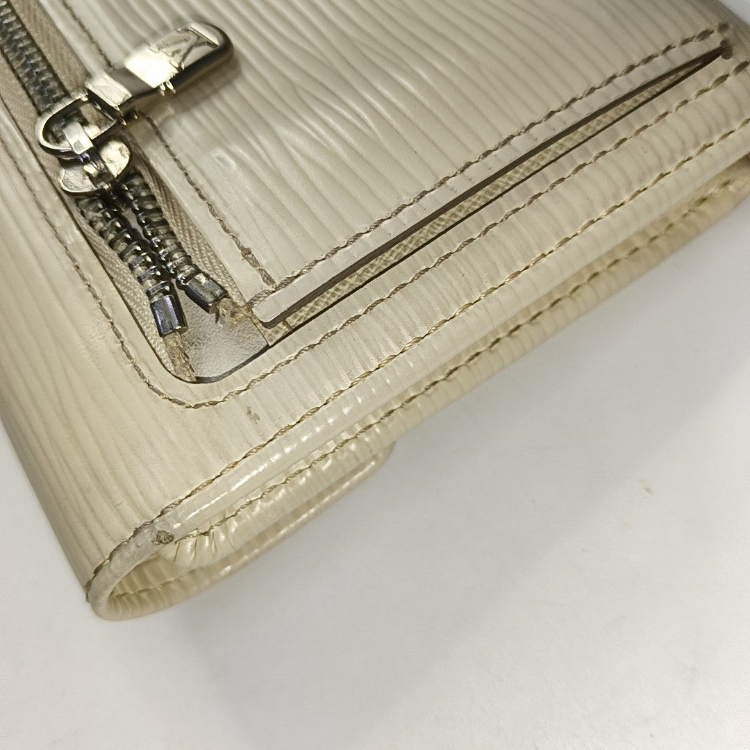 LOUIS VUITTON KOALA 白色EPI牛皮水波纹钱包 Silver Hardware-(SKU)-951270680