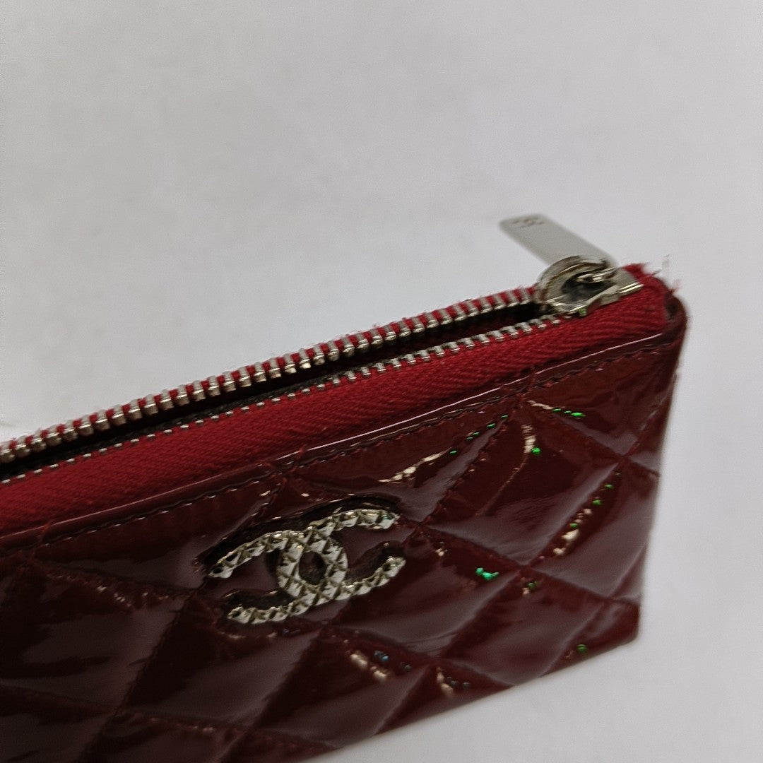CHANEL Red patent leather diamond pattern quilted wallet Silver Hardware 14nan-(SKU)-952345505