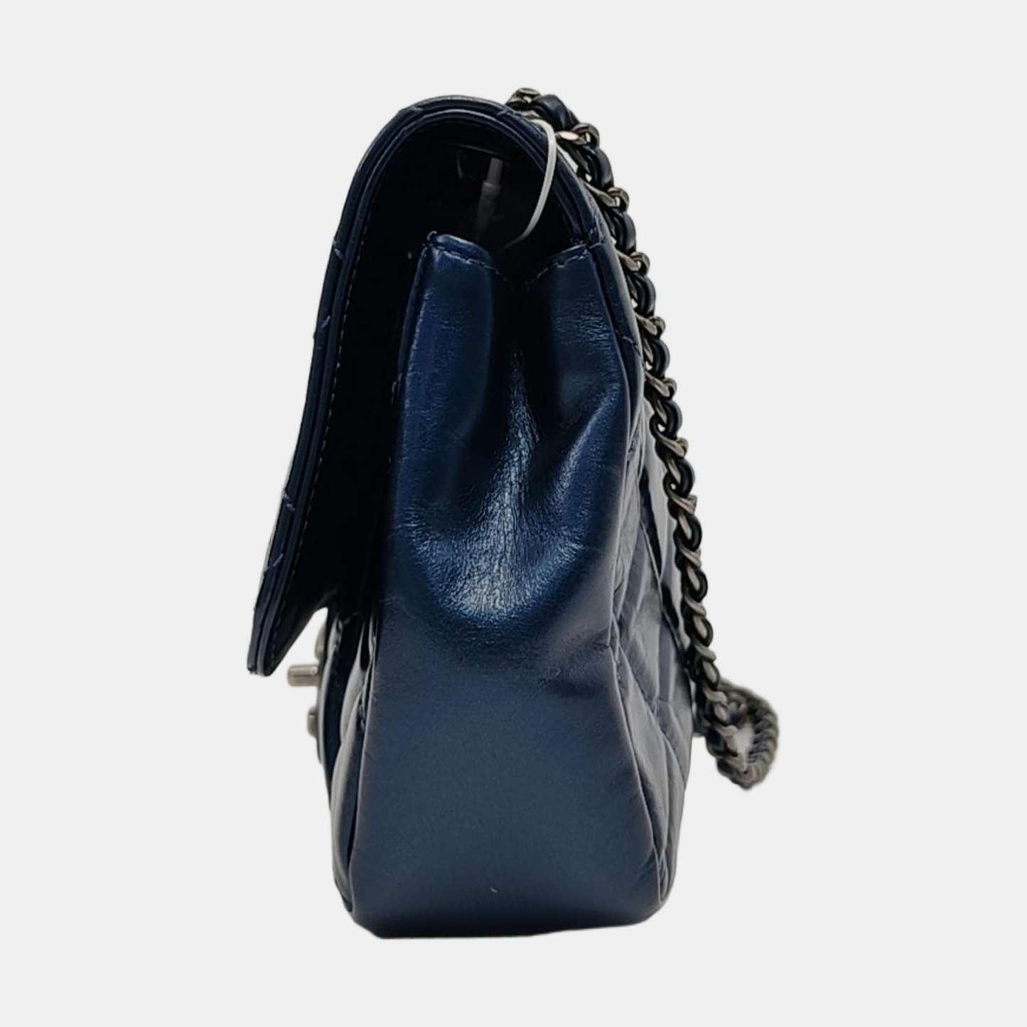 CHANEL CLASSIC FLAP Medium Dark Blue Calfskin Quilted Matelassé Shoulder Bag Rutenium Hardware 22 Clasp-(SKU)-946534415
