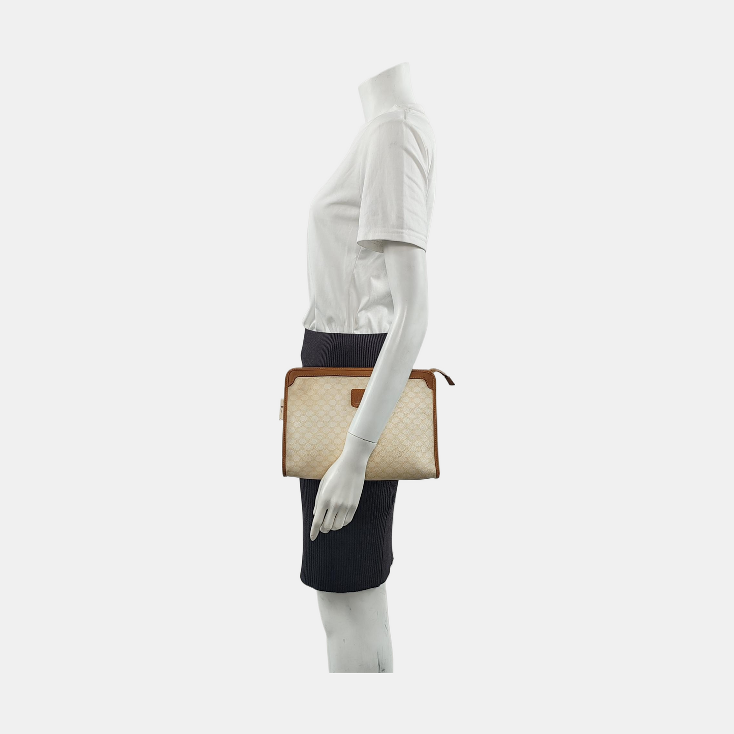 CELINE White Coated Canvas Triumph Handbag Golden hardware-(SKU)-953110143