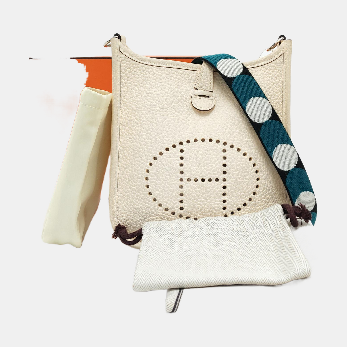 HERMÈS Evelyne Mini Cream Clemence Leather Cutout Evelyne Shoulder Bag Crossbody Bag with Silver Hardware and Z, Detachable Shoulder Strap-(SKU)-947690119