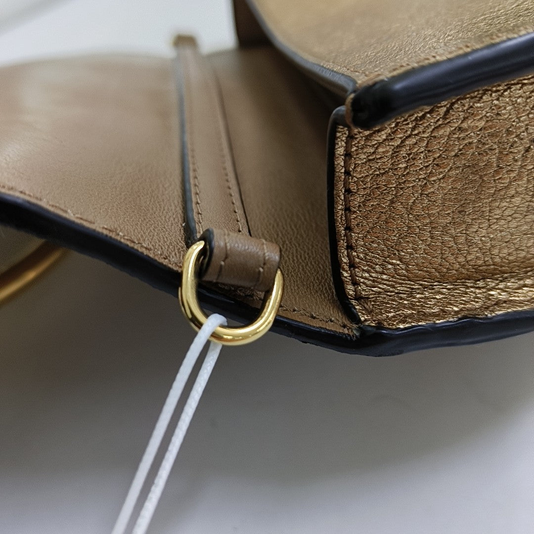 Chloé Nile Golden Cowhide Crossbody Single Shoulder Bag Handbag Golden hardware Removable shoulder strap-(SKU)-954874454