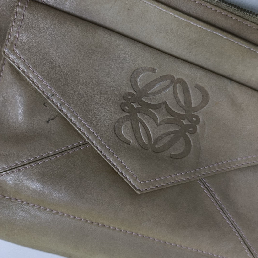 LOEWE Khaki Lambkin Embossed Handbag Silver Hardware-(SKU)-958006542