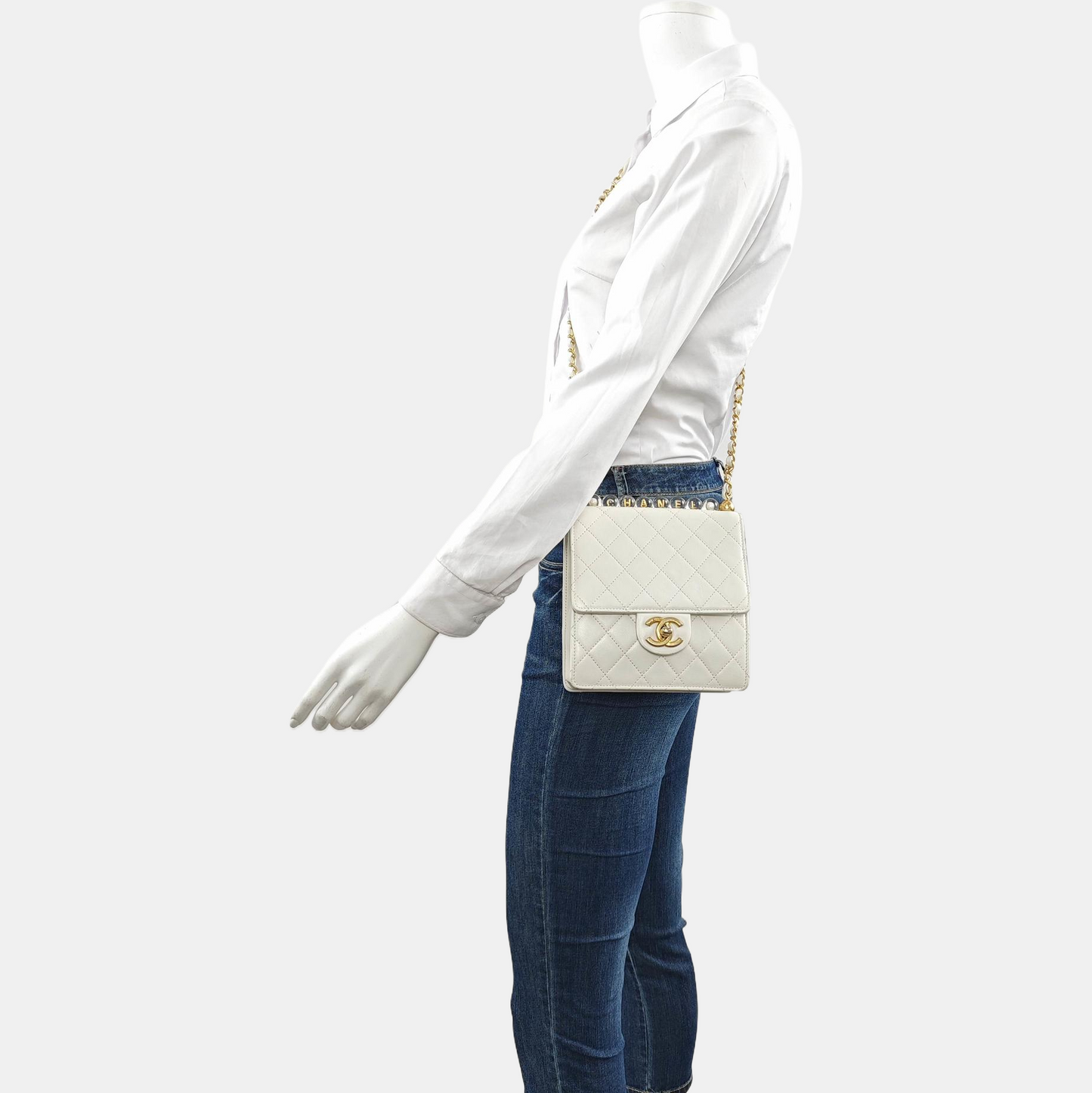CHANEL CLASSIC FLAP White Lamb Calfskin Quilted Handbag Single Shoulder Bag Gold Hardware 30 Clasp-(SKU)-959631045