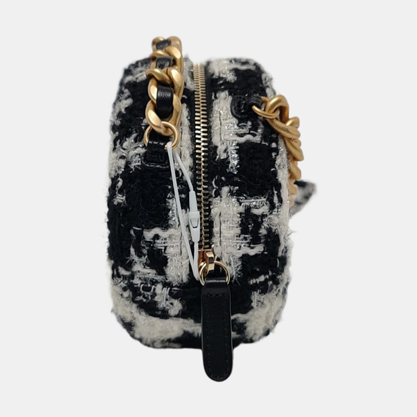 CHANEL CHANEL 19 Black Tweed Quilted Shoulder Bag with Shoulder Strap, Gold and Silver Palladium Hardware, 28 Flap, Pockets-(SKU)-959630363