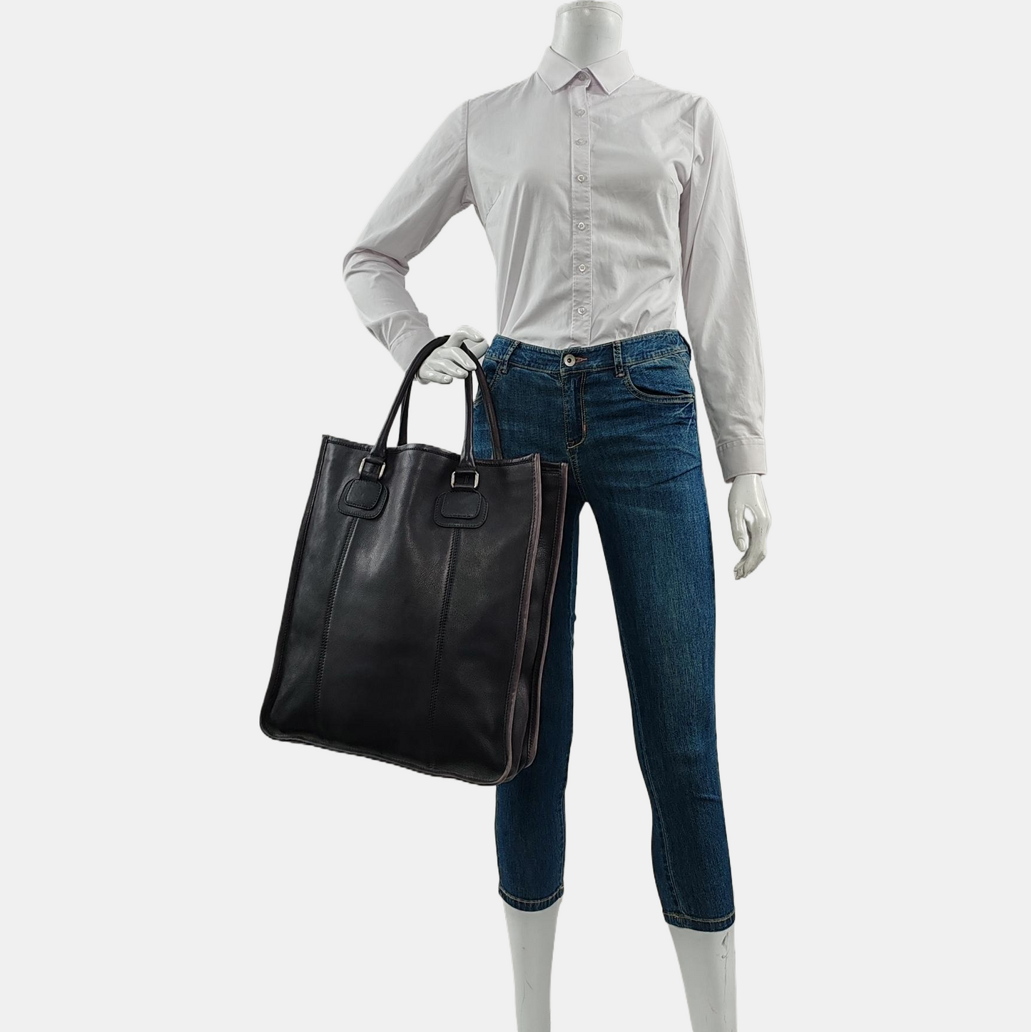 FENDI Tote bag Black cowhide tote bag Silver Hardware-(SKU)-960577397