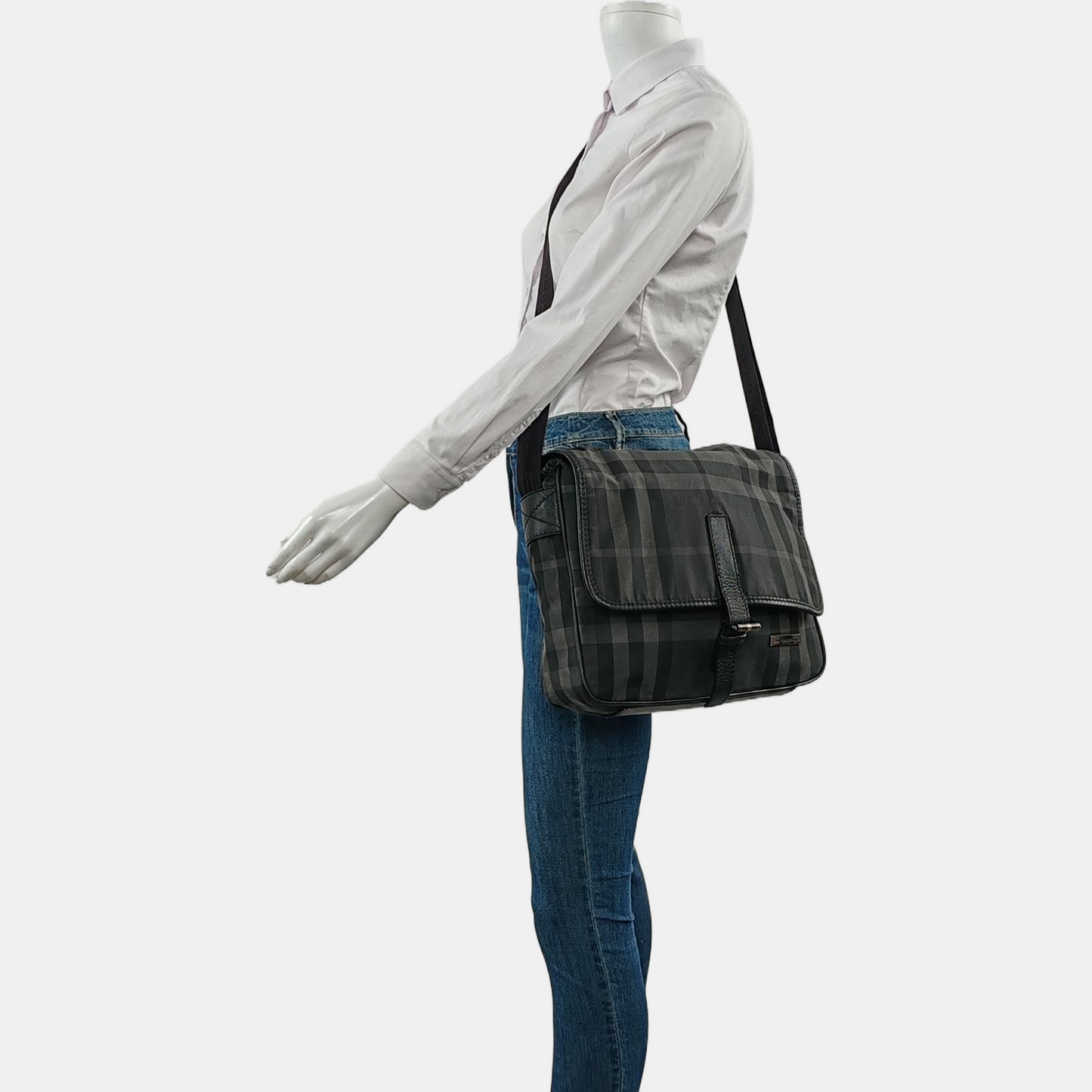 BURBERRY Grey Nylon Single Shoulder Bag Crossbody Silver Hardware-(SKU)-954024559
