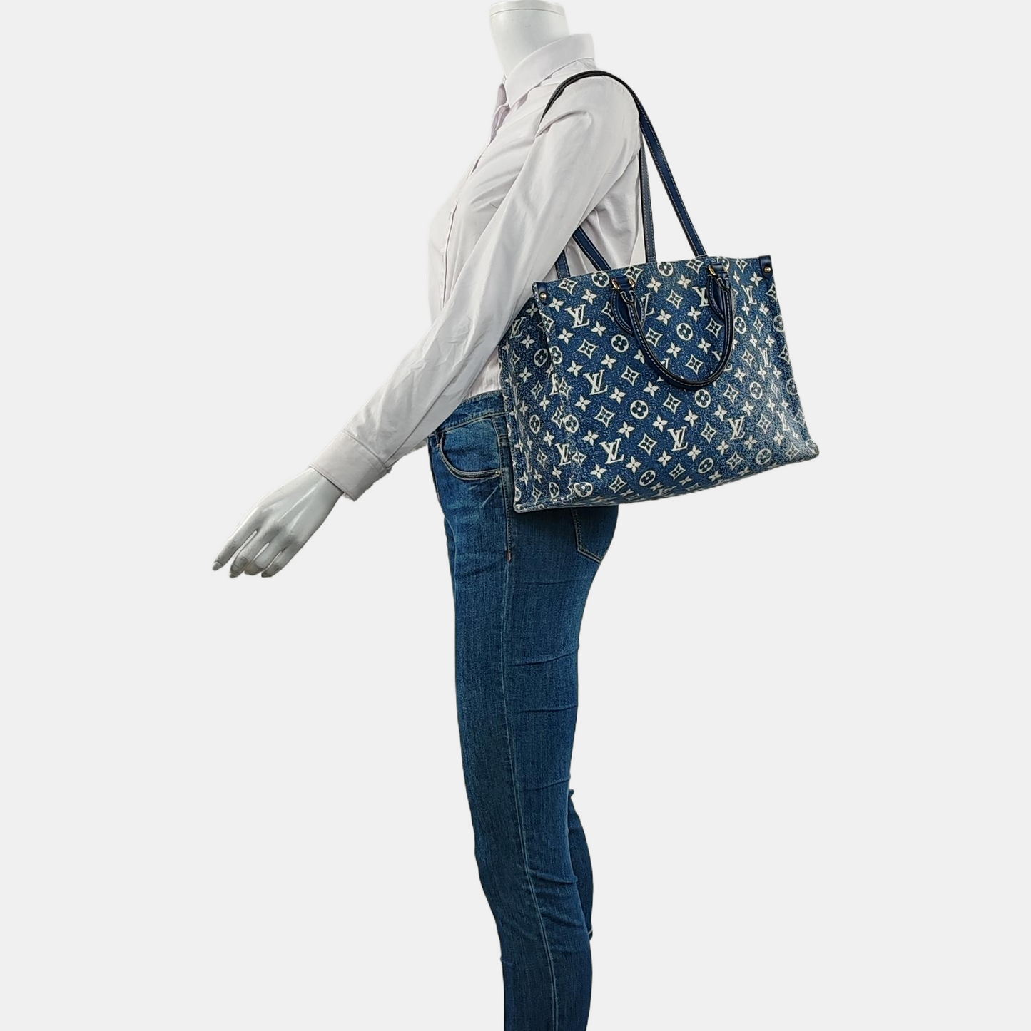 LOUIS VUITTON ONTHEGO Medium Blue Canvas Monogram Jungle Bag Crossbody Shoulder Bag with Golden Hardware-(SKU)-962523559