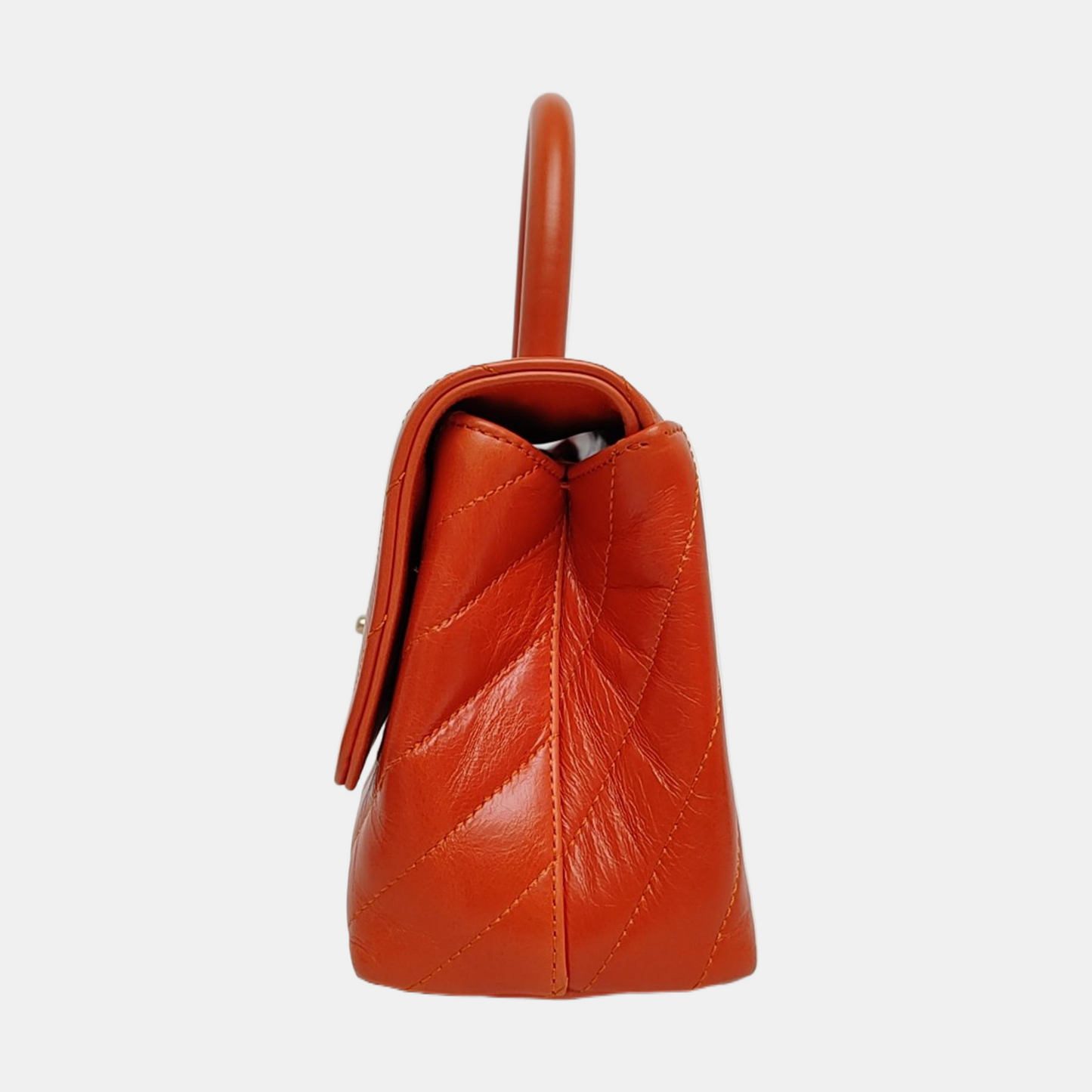 CHANEL COCO HANDLE Orange Calfskin Quilted V-Shape Bag with Golden Hardware, 24K, Detachable Strap-(SKU)-963432693