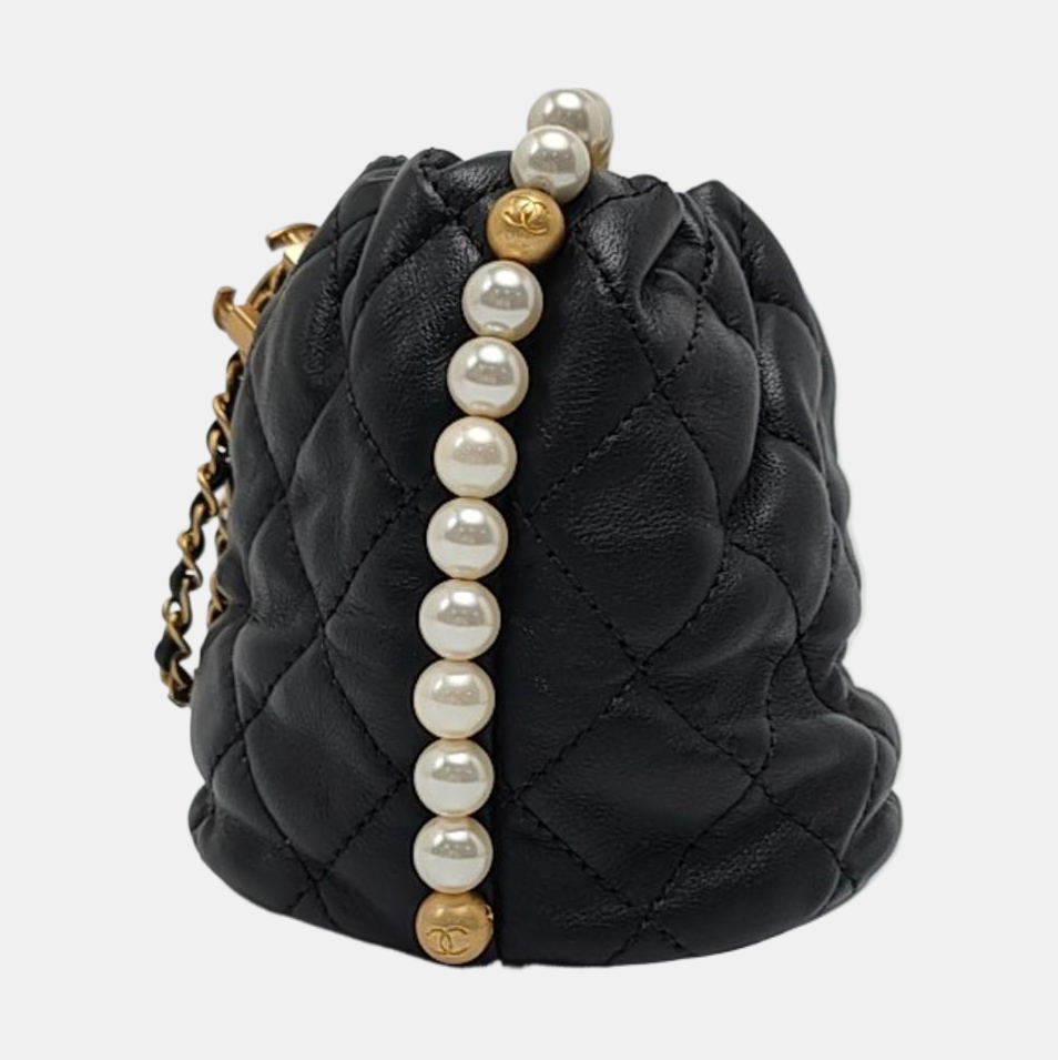 CHANEL DRAWSTRING Mini Black Calfskin Quilted Crossbody Shoulder Bag with Gold Hardware, 31 openings-(SKU)-965301985