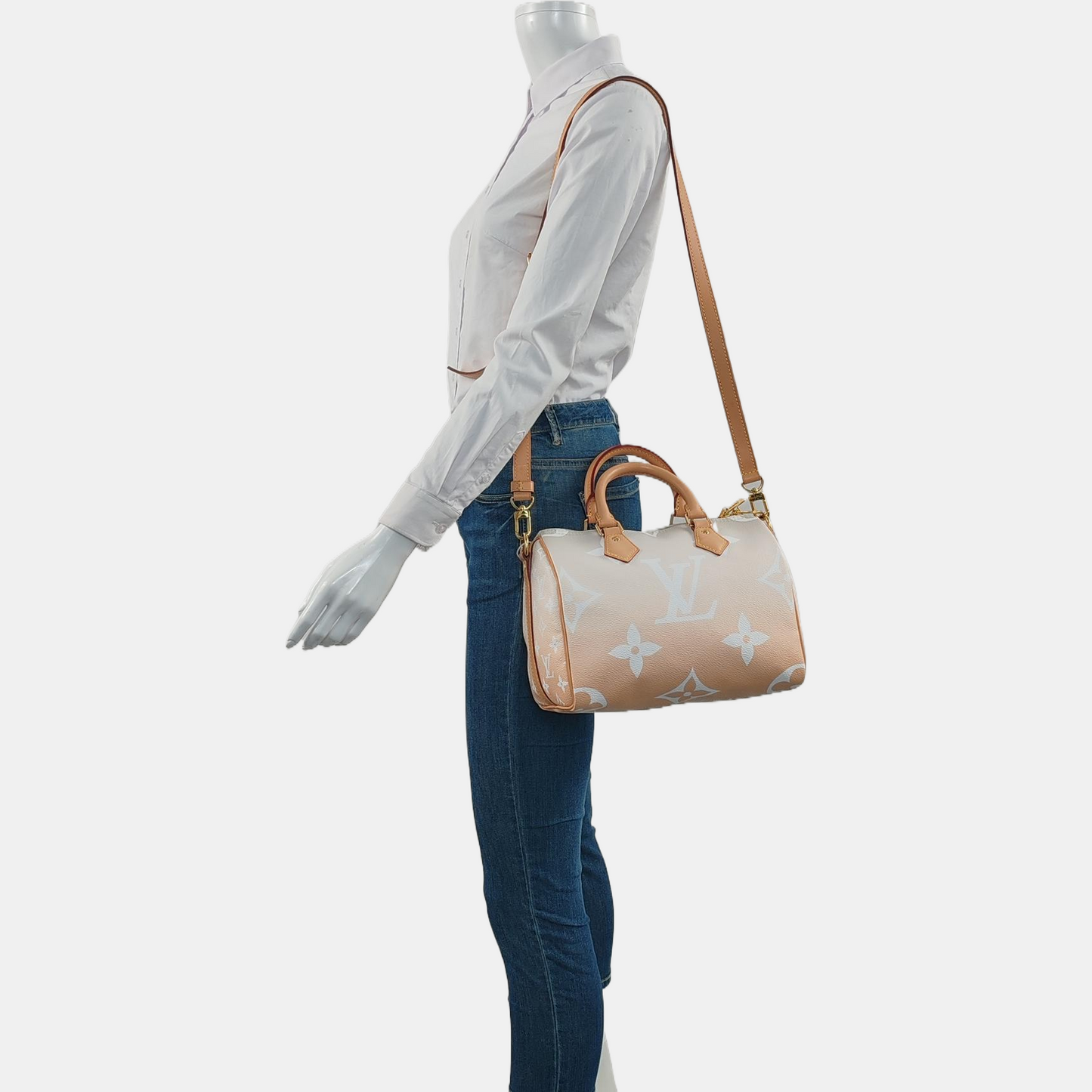 LOUIS VUITTON SPEEDY 25 Apricot Coated Canvas Monogram Boston Bag Crossbody Shoulder Bag Sling Bag Gold Hardware Removable Strap-(SKU)-966306209