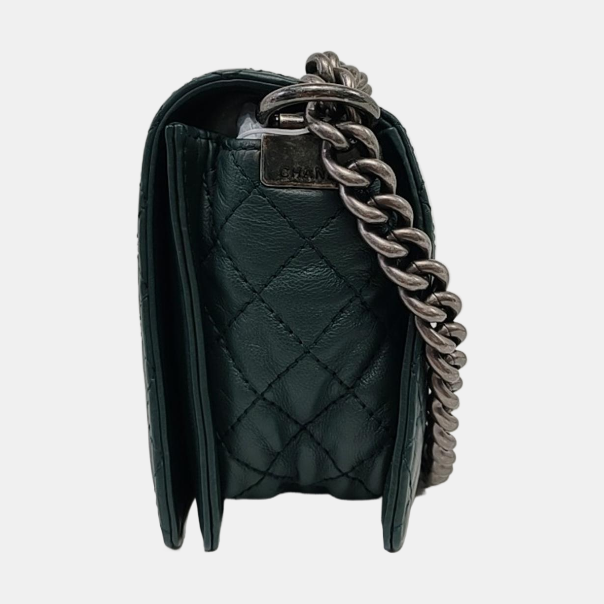 CHANEL BOY CHANEL Medium Dark Green Calfskin Leather Diamond Quilted Monogram Crossbody Shoulder Bag Rhodium Hardware 18 Clasp Removable Shoulder Strap-(SKU)-966239983