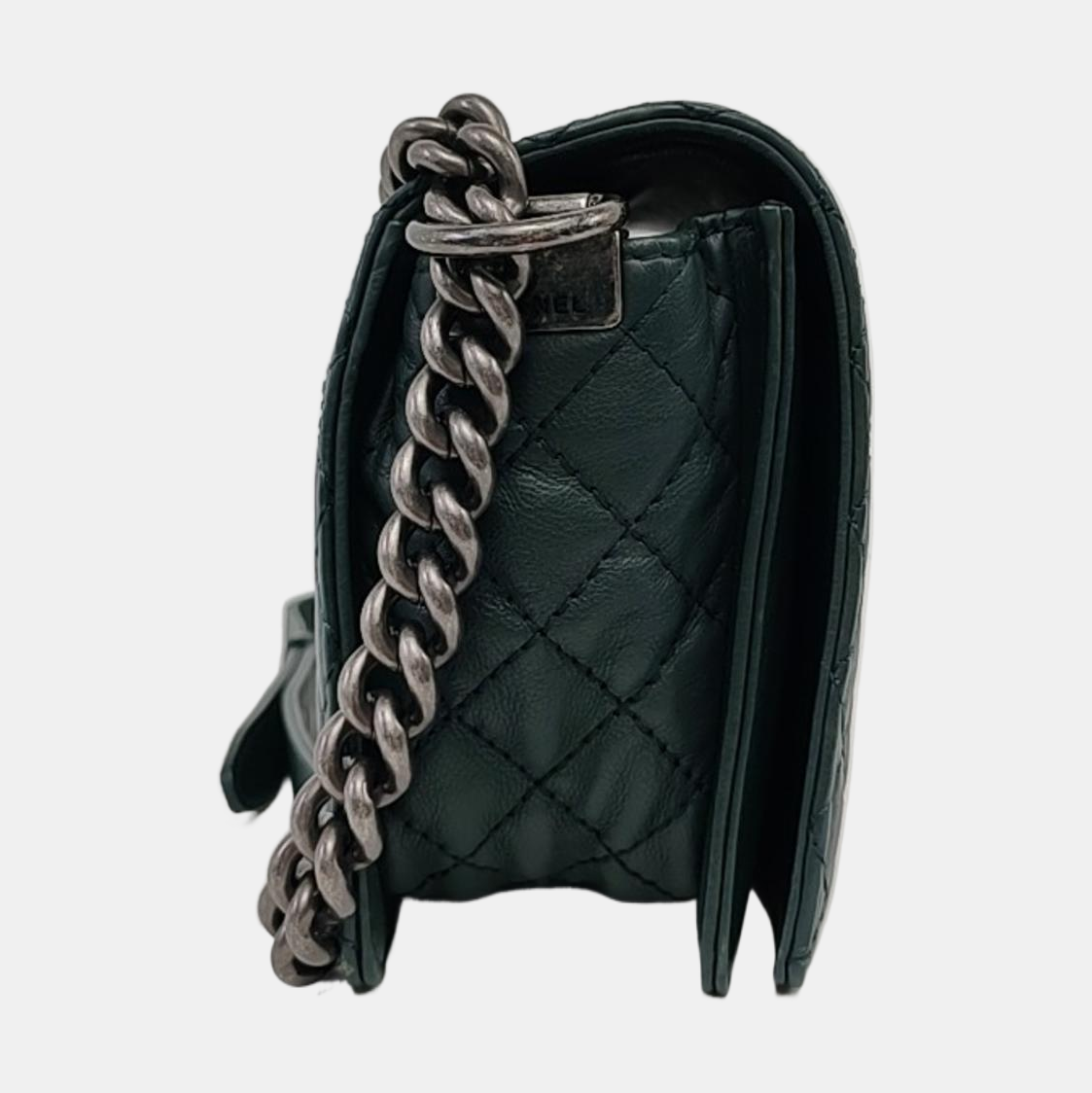 CHANEL BOY CHANEL Medium Dark Green Calfskin Leather Diamond Quilted Monogram Crossbody Shoulder Bag Rhodium Hardware 18 Clasp Removable Shoulder Strap-(SKU)-966239983