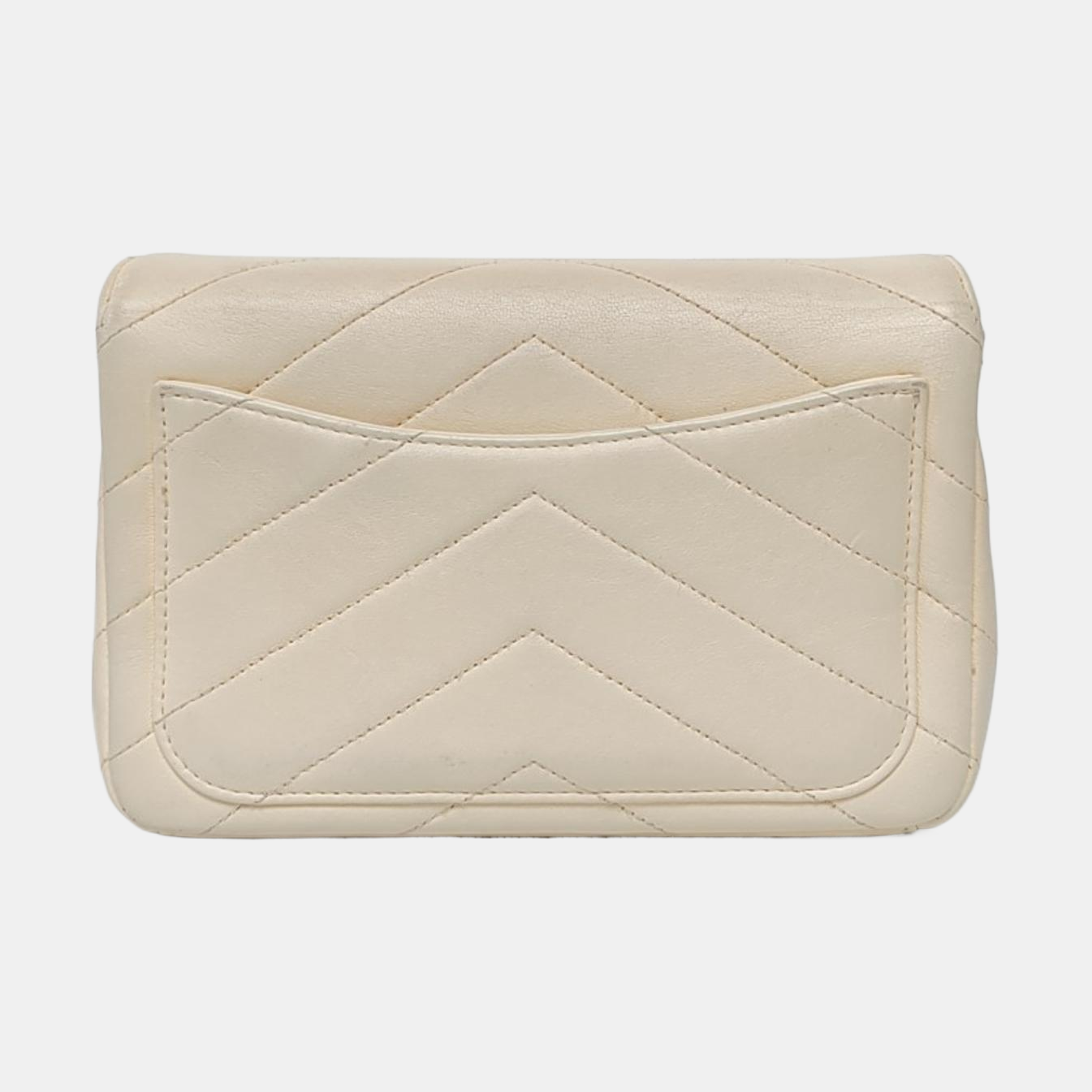 CHANEL THREAD AROUND White Lamb Skin Quilted V Pattern Shoulder Bag Crossbody Bag Gold Hardware 22 Opening Pockets-(SKU)-966841707