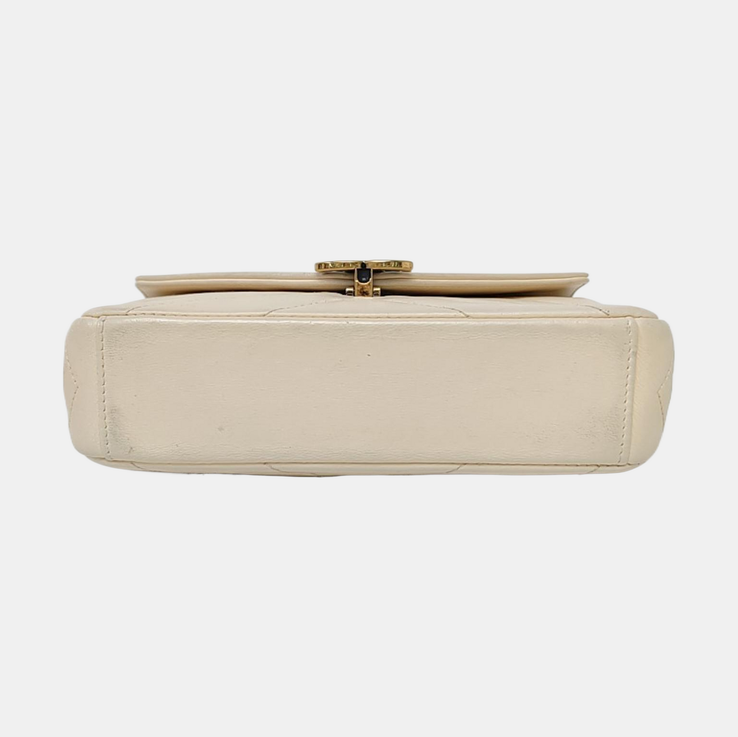 CHANEL THREAD AROUND White Lamb Skin Quilted V Pattern Shoulder Bag Crossbody Bag Gold Hardware 22 Opening Pockets-(SKU)-966841707
