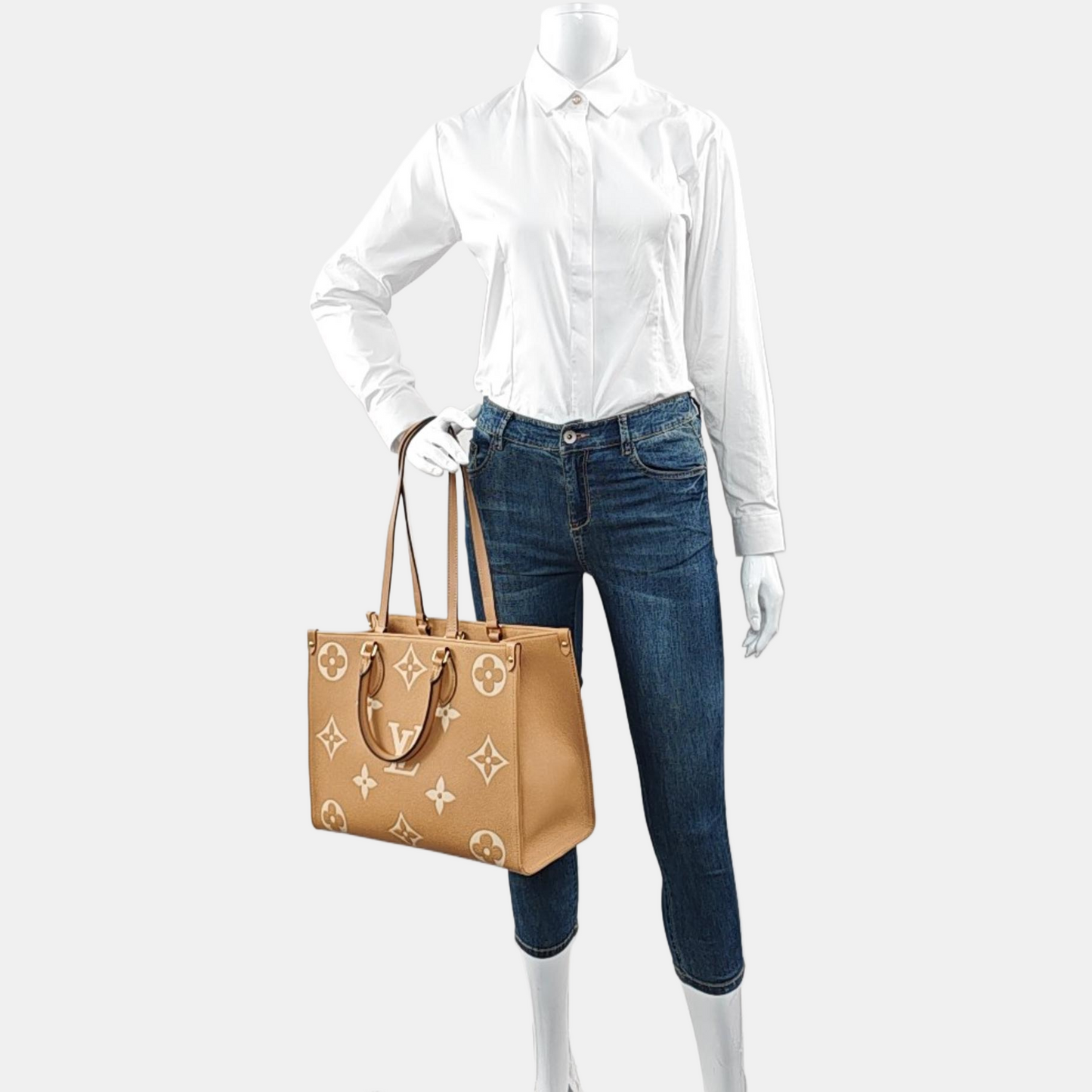 LOUIS VUITTON ONTHEGO Medium Yellow Leather Monogram Embossed Jungle Bag Single Shoulder Bag Golden Hardware-(SKU)-967363562