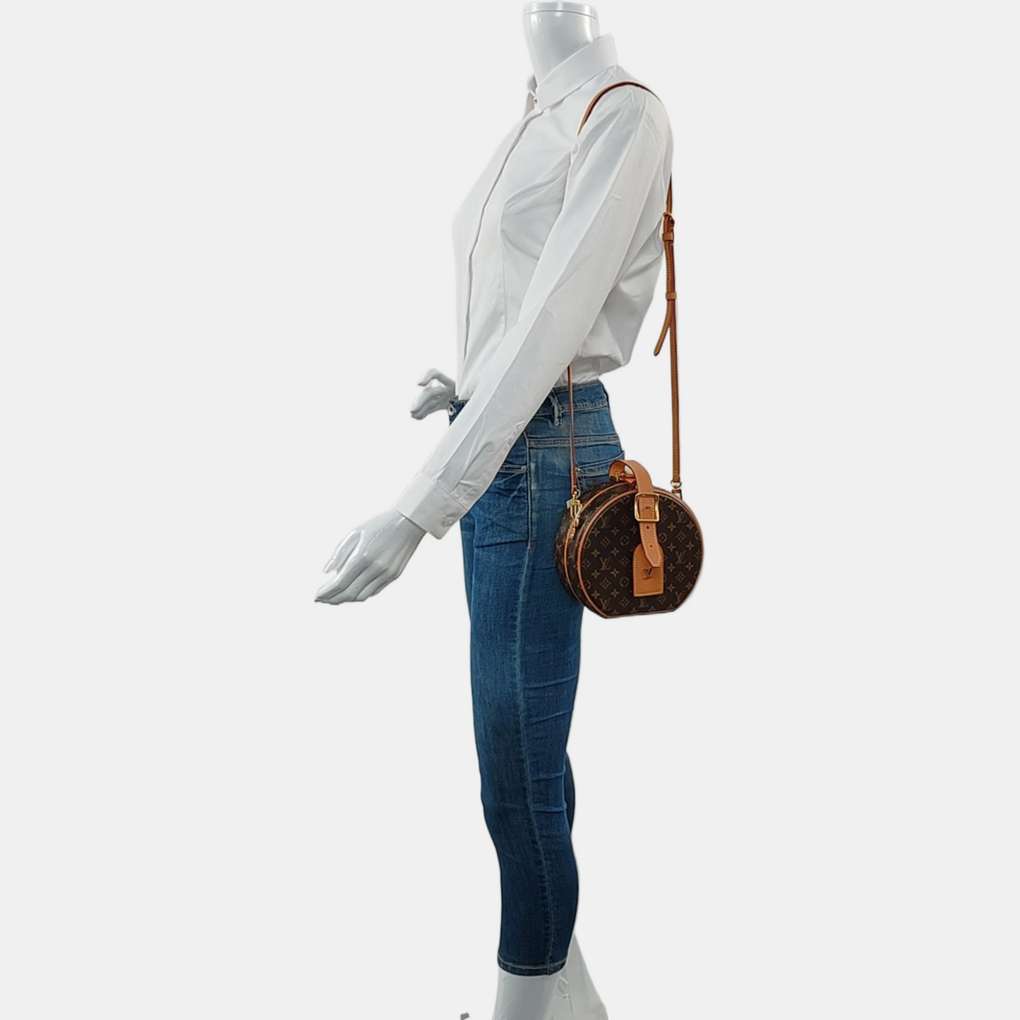 LOUIS VUITTON BOITE CHAPEAU Small Brown Coated Canvas Monogram Pattern Round Pie Bag Single Shoulder Bag Tote Bag Crossbody Bag Golden Hardware Removable Strap-(SKU)-967608224