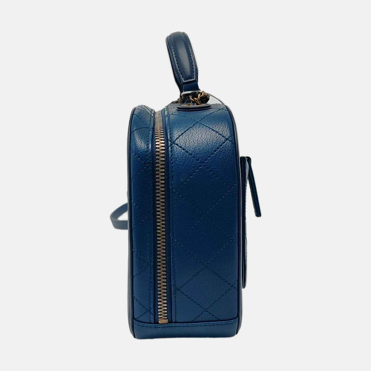 CHANEL COCO CURVE Blue Calfskin Quilted Matelassé Shoulder Bag Handbag Crossbody Bag Golden Hardware 23 Clasp-(SKU)-968038724