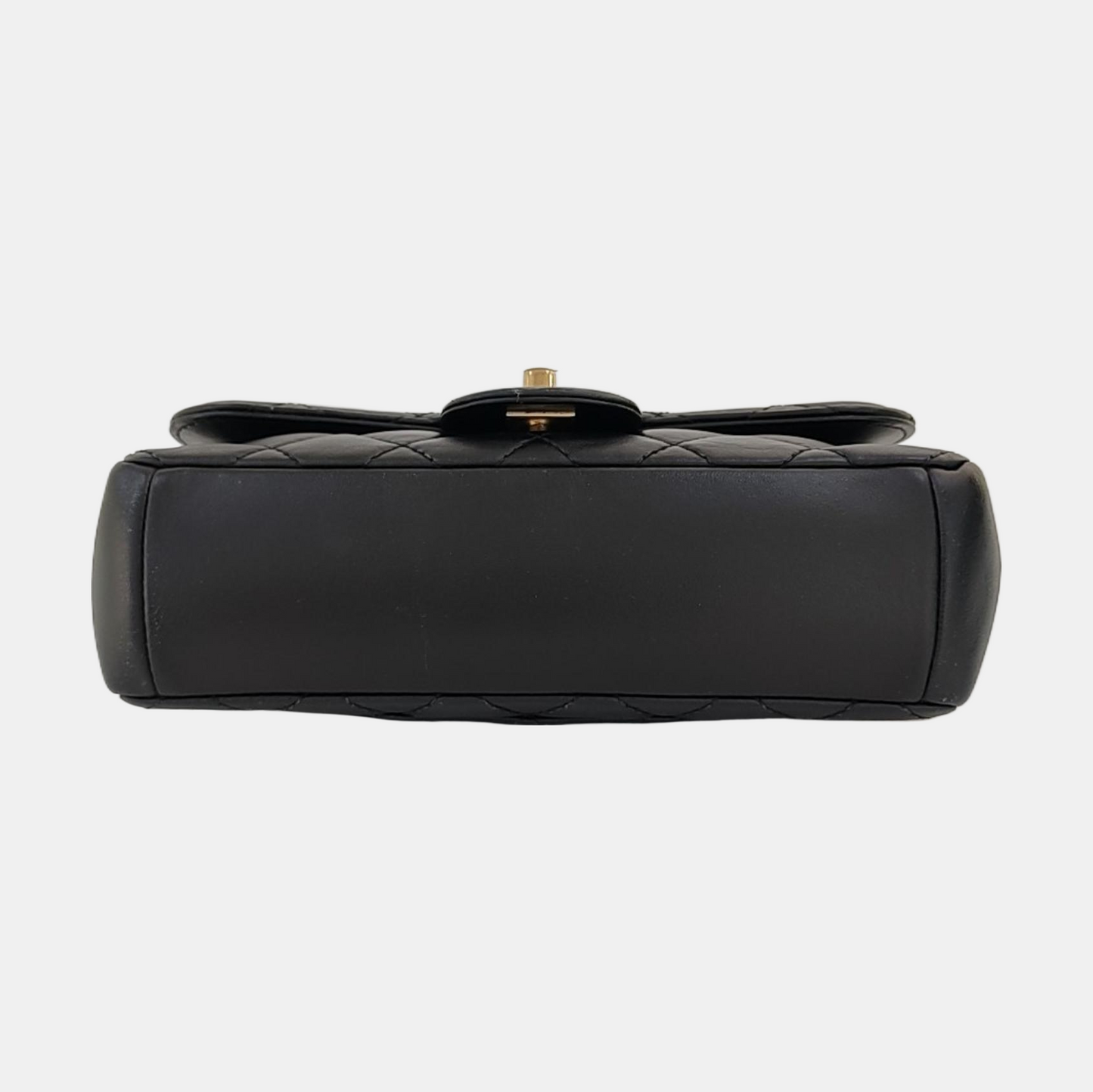 CHANEL CLASSIC SINGLE FLAP Black Lambskin Diamond Quilted Single Shoulder Bag with Gold Hardware 21 Compartments-(SKU)-968351810