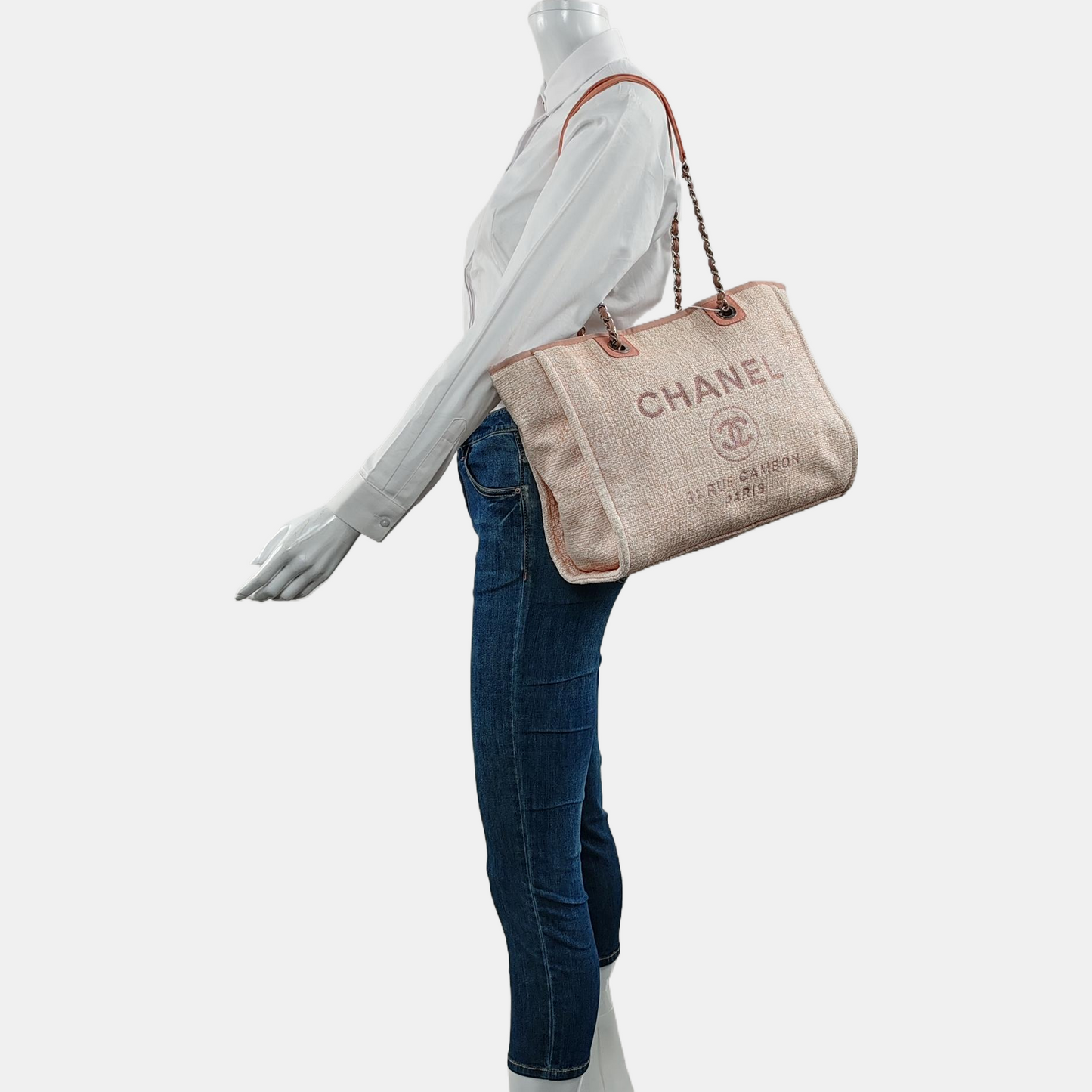 CHANEL DEAUVILLE Small Pink Canvas Shoulder Bag with Silver Hardware, 25 Clasps-(SKU)-969333382