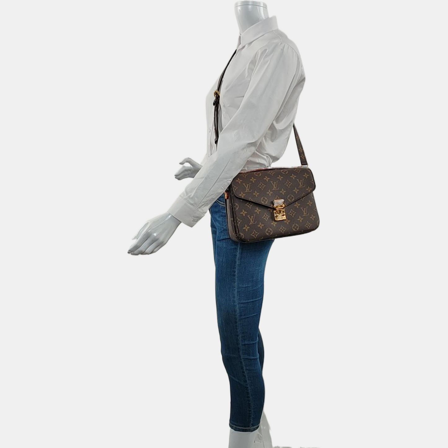 LOUIS VUITTON MÉTIS Medium Brown Coated Canvas Monogram Vernis Messenger Bag Crossbody Bag Shoulder Bag Tote Bag Adjustable Strap Golden Hardware Complete Accessories-(SKU)-969538563