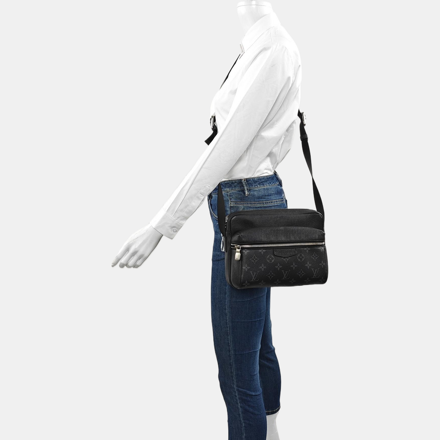 LOUIS VUITTON OUTDOOR Small Black Calfskin Monogram Messenger Bag Shoulder Bag Crossbody with Silver Hardware-(SKU)-969653637