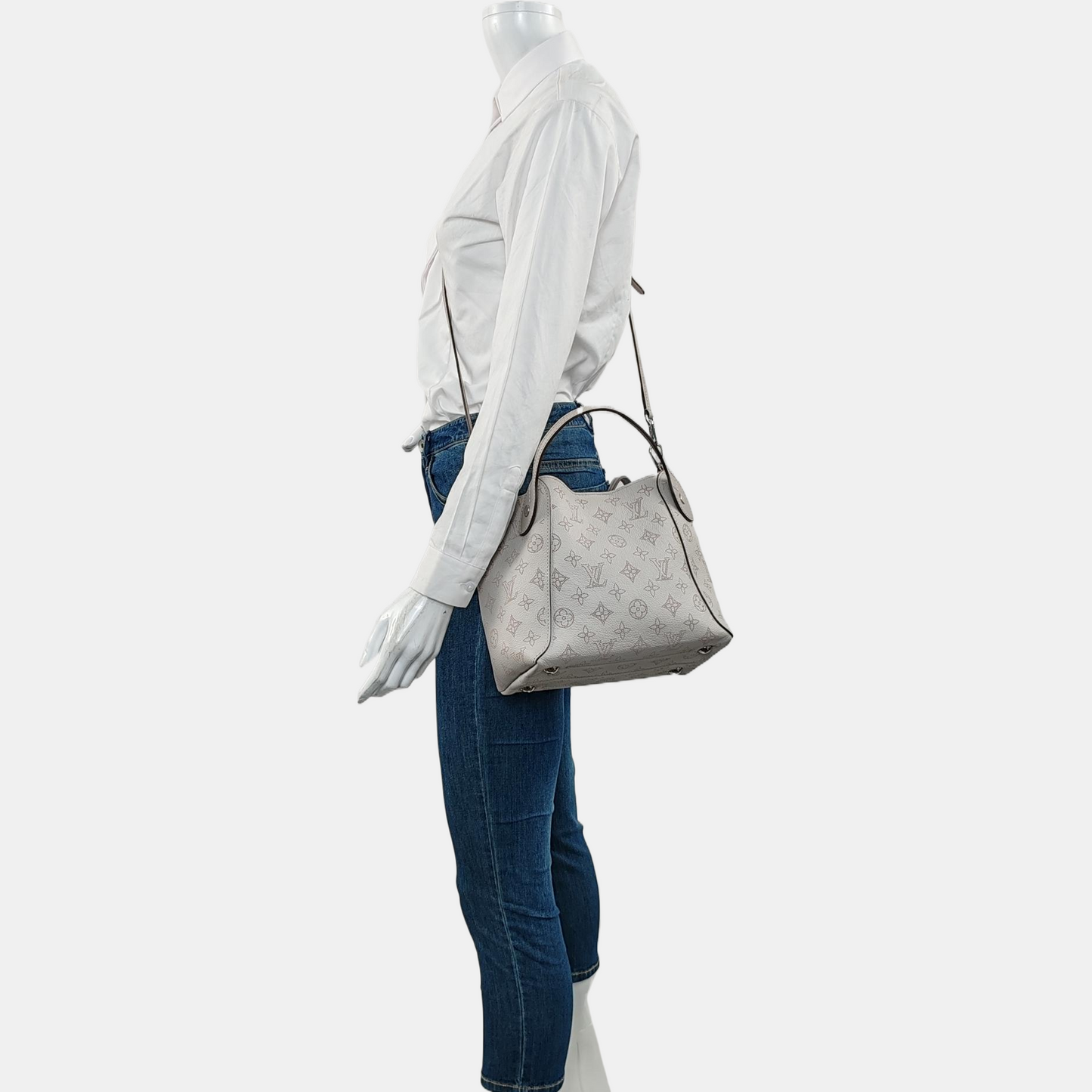LOUIS VUITTON HINA Small Grey Calfskin Monogram Vernis Crossbody Bag Shoulder Bag Handbag Removable Strap Silver Hardware Pockets-(SKU)-970320254
