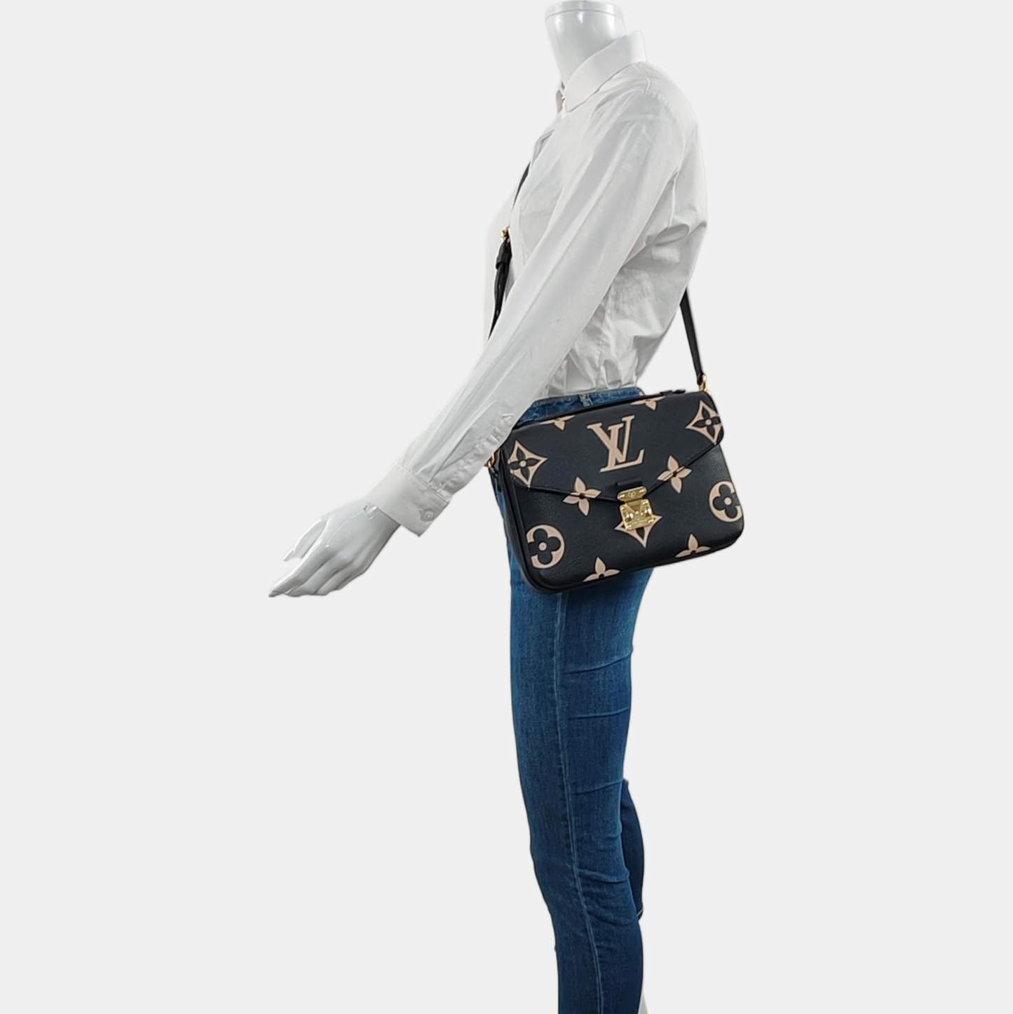 LOUIS VUITTON MÉTIS Medium Black Leather Monogram Vernis Embossed Messenger Bag Crossbody Bag Shoulder Bag Tote Bag Adjustable Strap Golden Hardware Complete Accessories-(SKU)-971187895