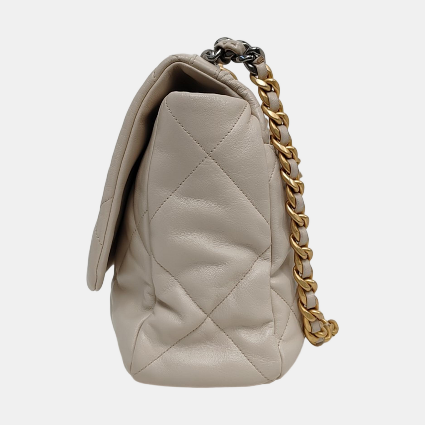 CHANEL CHANEL 19 Maxi Super Large White Lamb Skin Quilted Shoulder Bag Tote Bag Crossbody Golden Silver Ruthenium Hardware 30cm-(SKU)-971521605