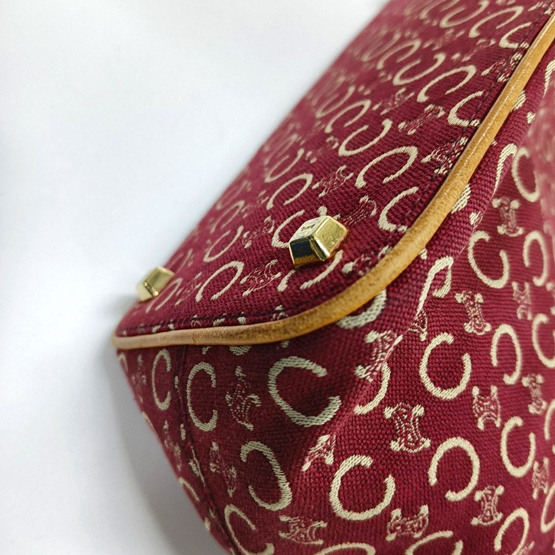 CELINE Red Canvas Triumph Handbag Golden hardware Removable shoulder strap-(SKU)-956322936