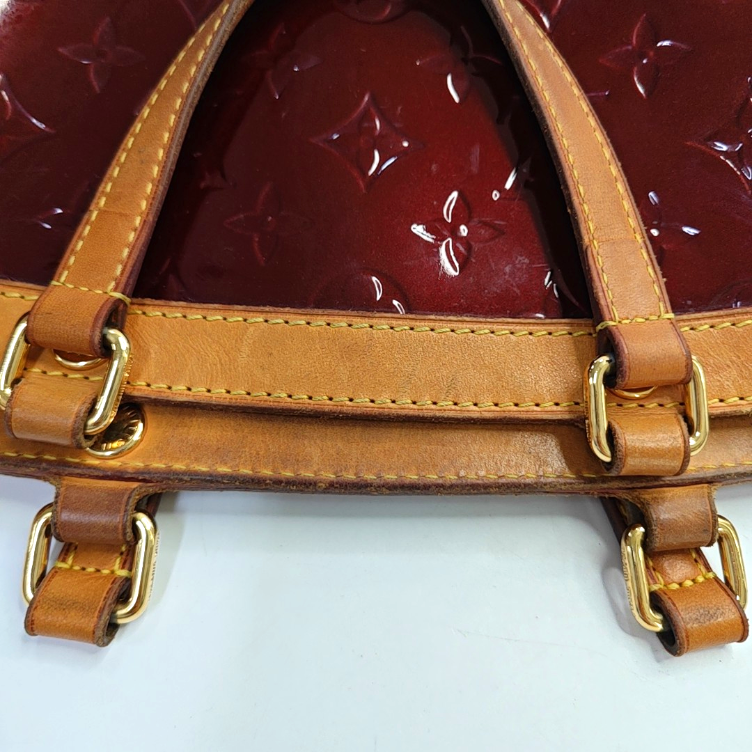 LOUIS VUITTON BREA Burgundy Patent Leather Monogrammed Grained Handbag Shoulder Bag Golden hardware Removable shoulder strap-(SKU)-13772850