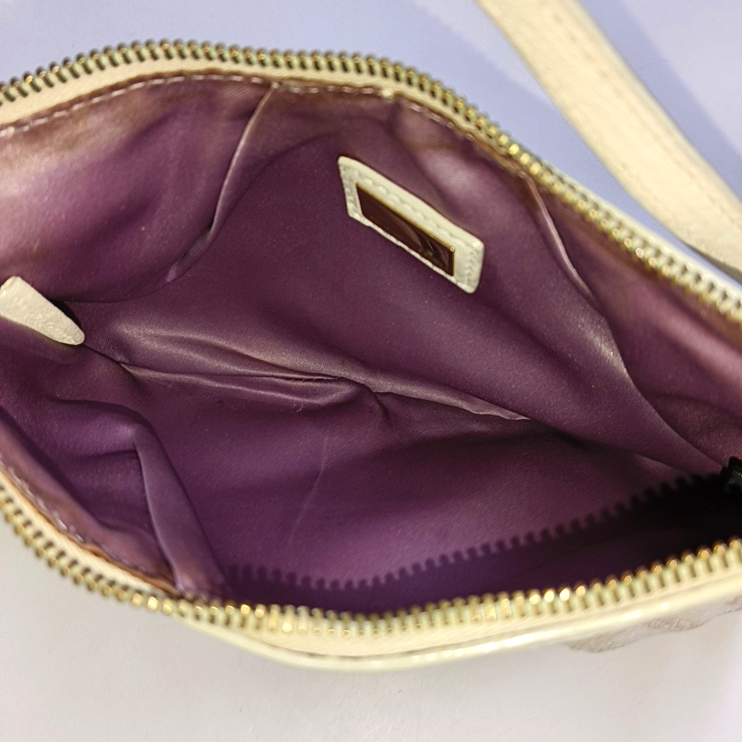 FENDI 米色织物双F老花Handheld包 Golden hardware-(SKU)-949067785