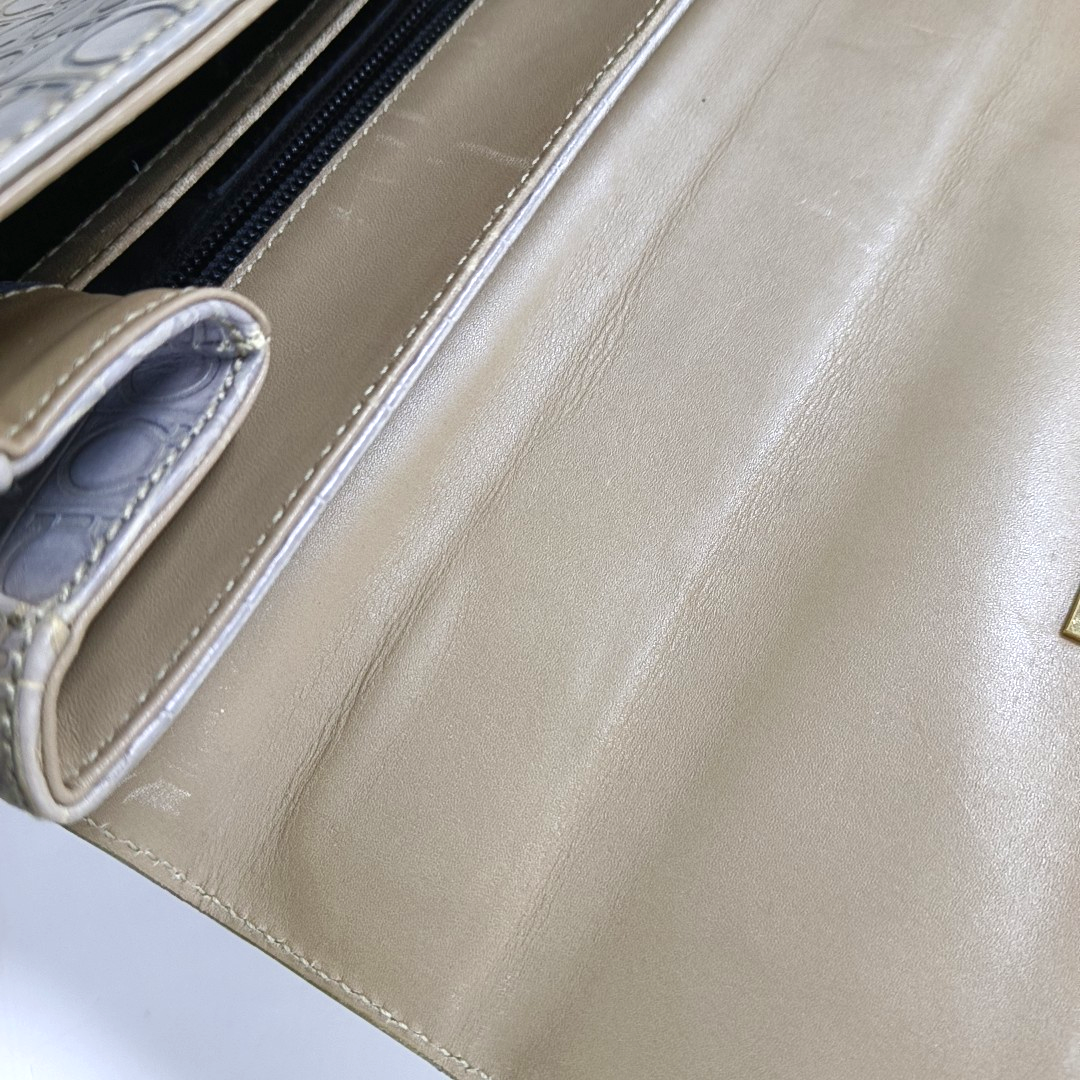 FERRAGAMO Kelly Khaki Leather Tote Golden hardware-(SKU)-14500096