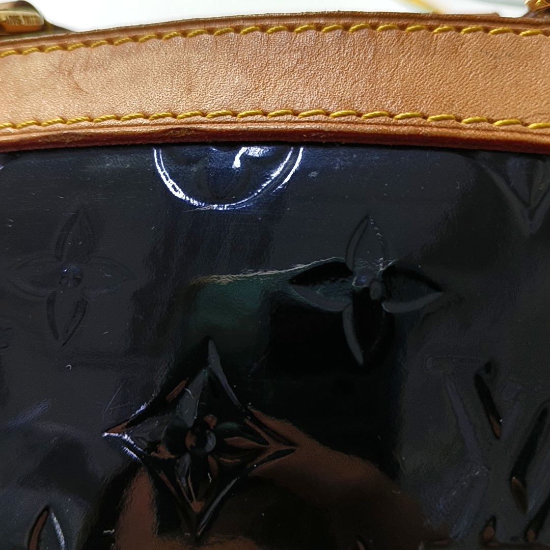 LOUIS VUITTON BREA Medium size Black Patent Leather Textured Doctor Bag Single Shoulder Handbag Golden hardware Removable shoulder strap-(SKU)-956672683