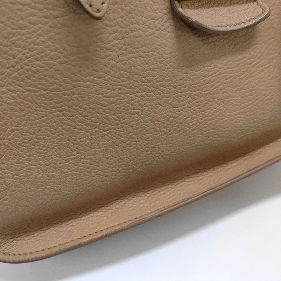 Miu Miu Tote bag Khaki cowhide crossbody handbag single shoulder bag Golden Silver Hardware Removable shoulder strap-(SKU)-952659036