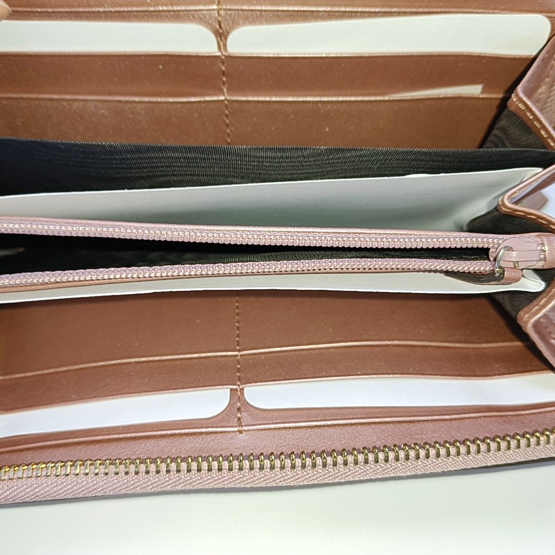 GUCCI Pink Patent Leather Monogram Embossed Wallet Golden hardware-(SKU)-955940441