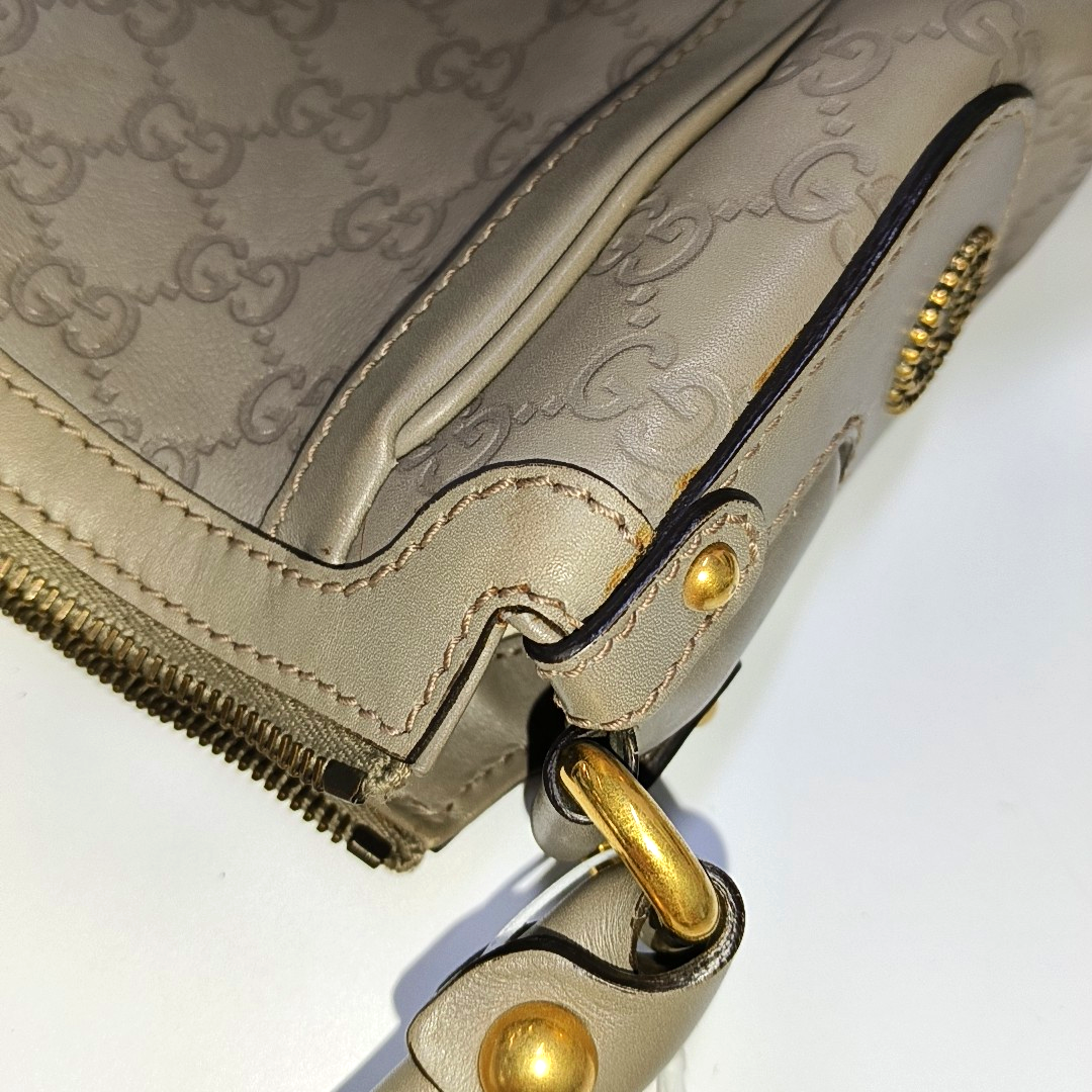 GUCCI Gray Cowhide Monogram Crumpled Single Shoulder Bag Golden hardware-(SKU)-946387965