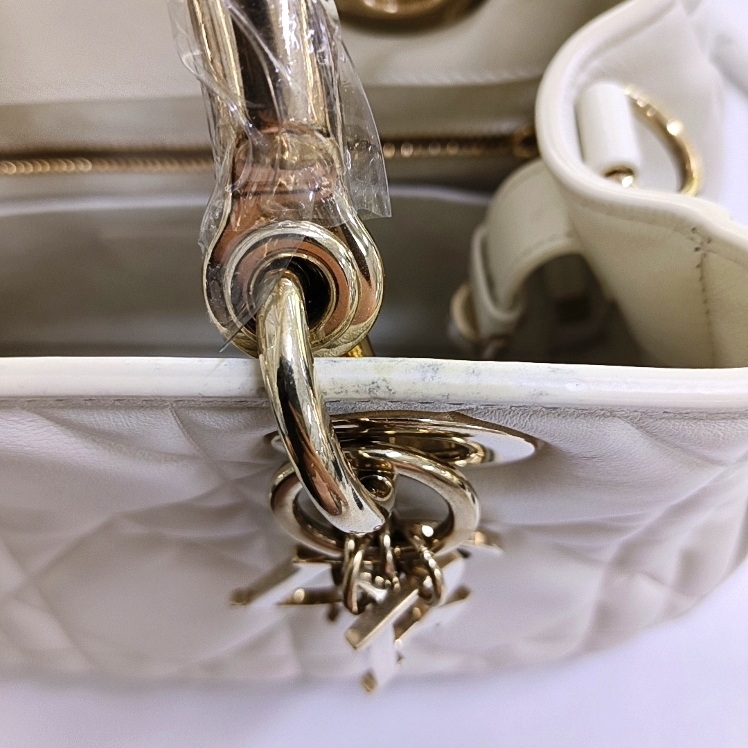 DIOR Lady Dior Small White Leather Cannage Quilted Diana Bag Single Shoulder Bag Tote Bag Crossbody Bag with Gold Hardware Removable Strap-(SKU)-957082816