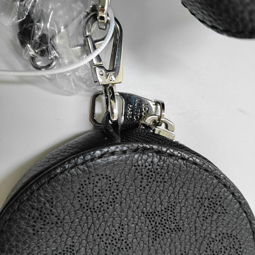 LOUIS VUITTON BELLA Black Calfskin Monogram Shoulder Bag Tote Bag Crossbody Bag Silver Hardware Pockets 2 Removable Straps-(SKU)-967203309