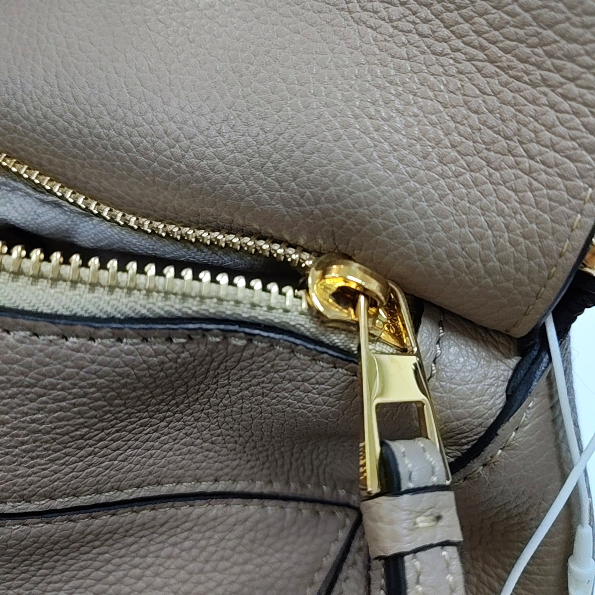 LOEWE Puzzle Small Khaki Calfskin Geometric Bag Crossbody Shoulder Bag with Detachable Strap and Golden Hardware-(SKU)-964095493
