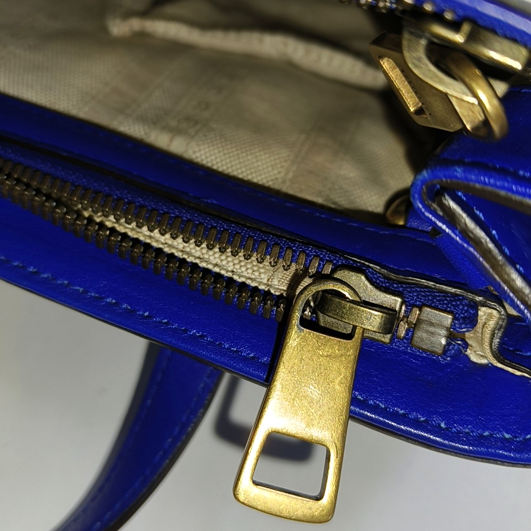 GUCCI Bright Bit Navy Blue Patent Leather Buckle Shoulder Bag Tote Crossbody Golden hardware Removable shoulder strap-(SKU)-939934256
