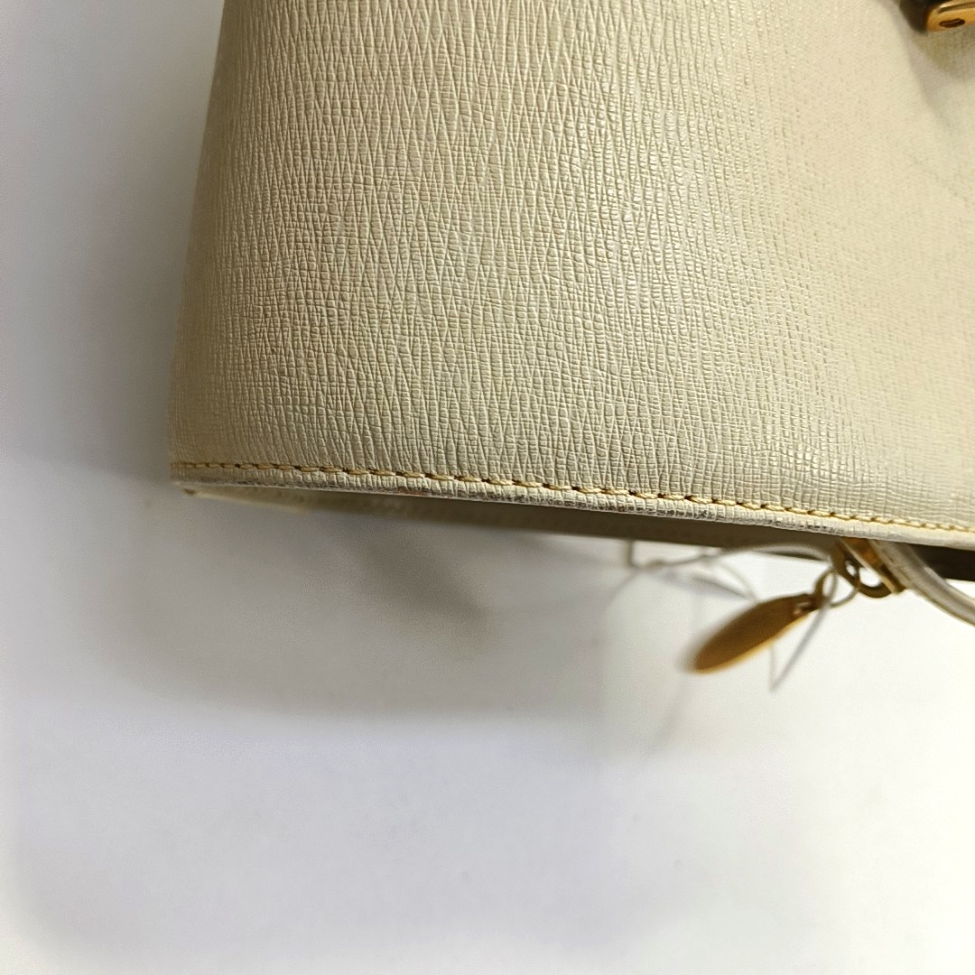 BURBERRY Beige Leather Tote Bag Golden hardware-(SKU)-944138896