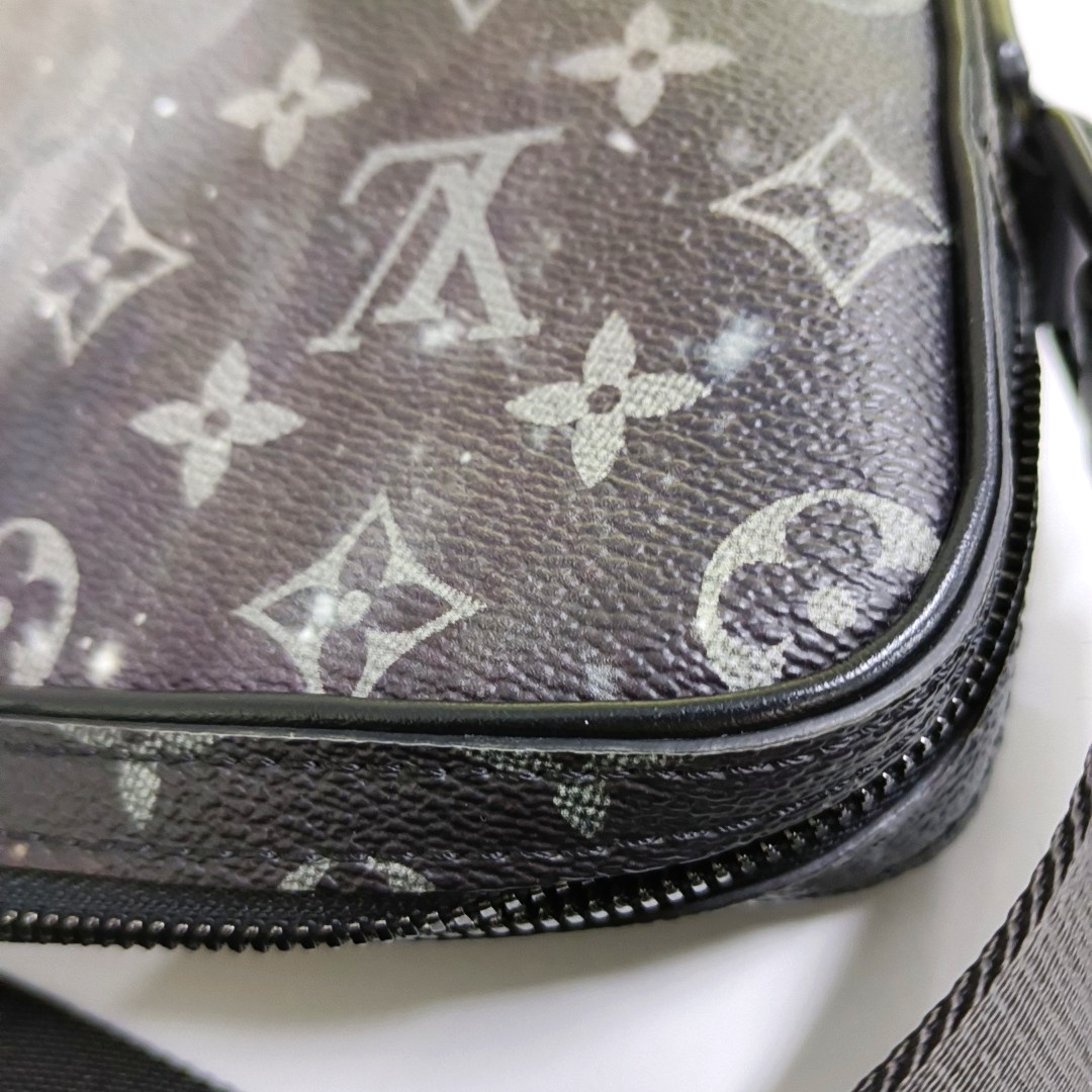 LOUIS VUITTON ALPHA Grey Coated Canvas Monogram Printed Camera Bag Shoulder Bag Crossbody Bag Black Hardware-(SKU)-959853480