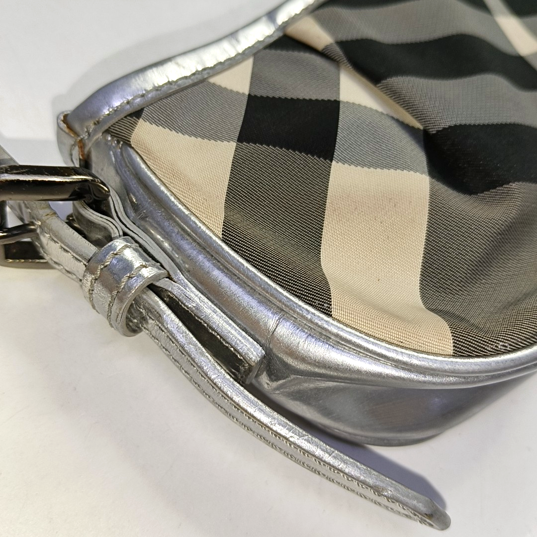 BURBERRY Gray Nylon Single Shoulder Bag, Handbag Black hardware Removable shoulder strap-(SKU)-951639021
